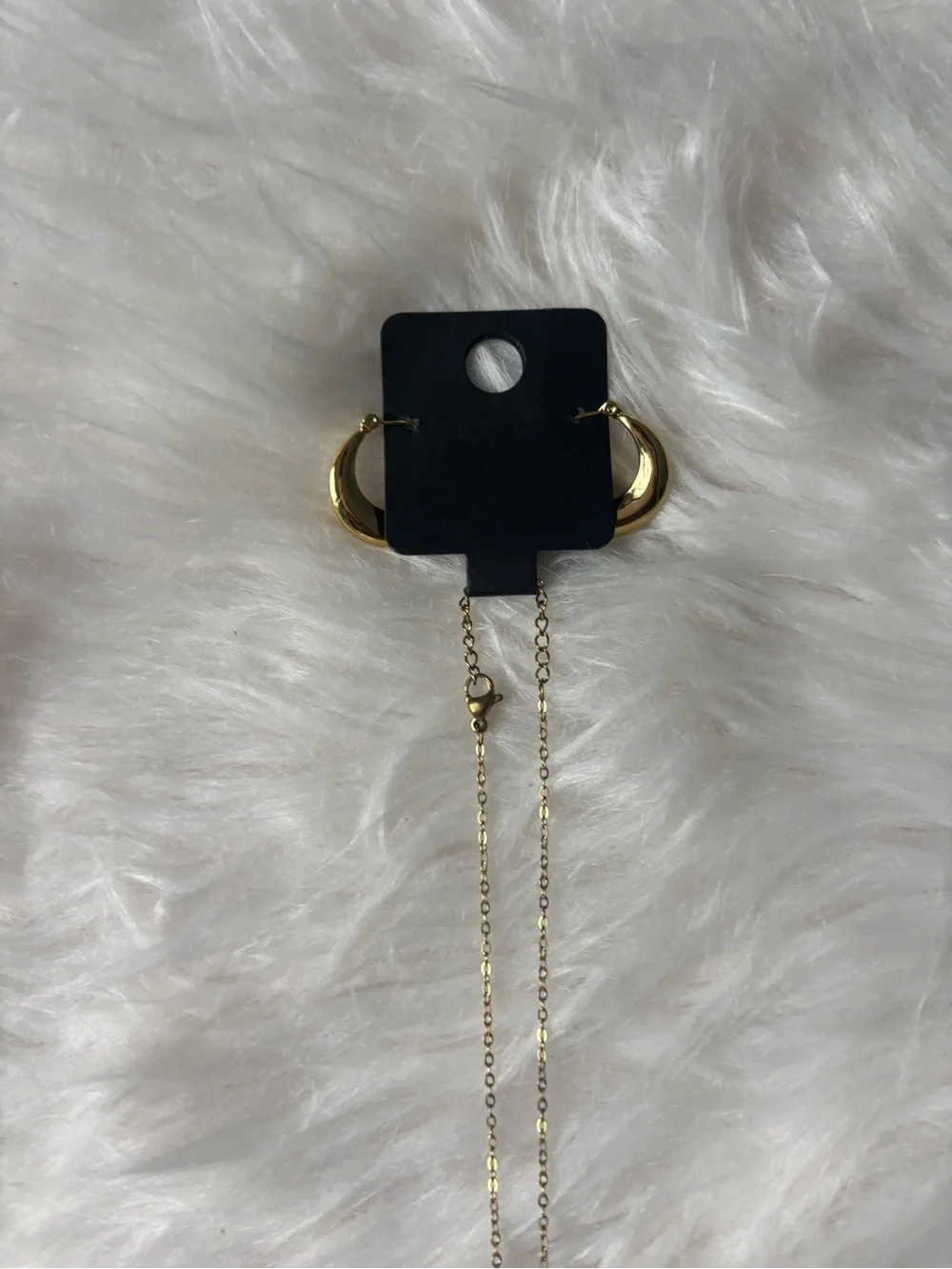 Gold Virgin Mary necklace with earrings